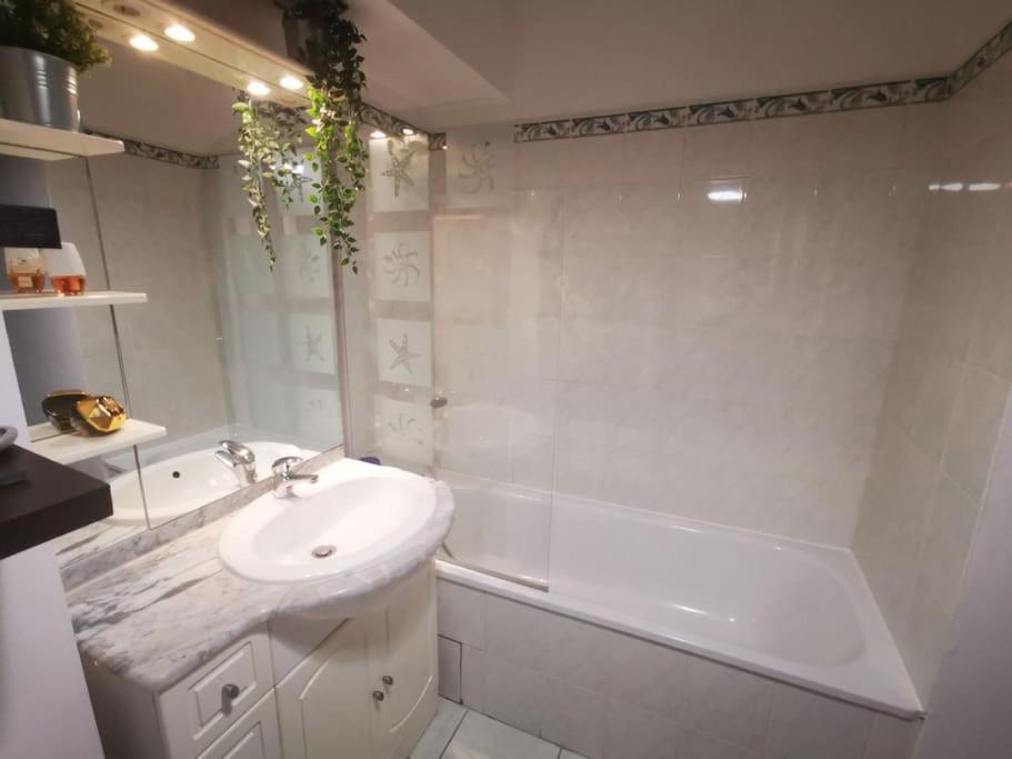 Appartement Chaleureux Proche Disney 44M2 Pour 4 Pers Classe 3 Etoiles Torcy  Exterior foto